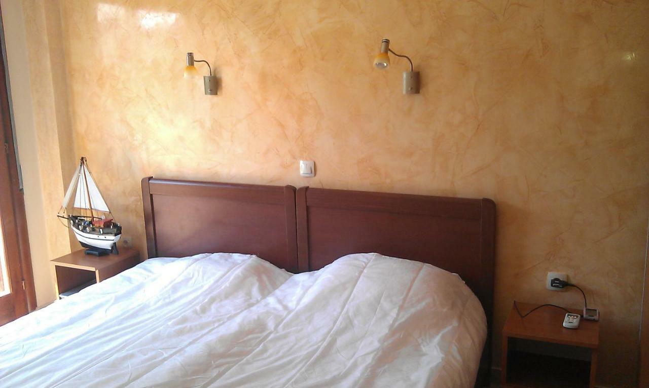 Apartment 60M From Sea! Nea Kallikrateia Экстерьер фото